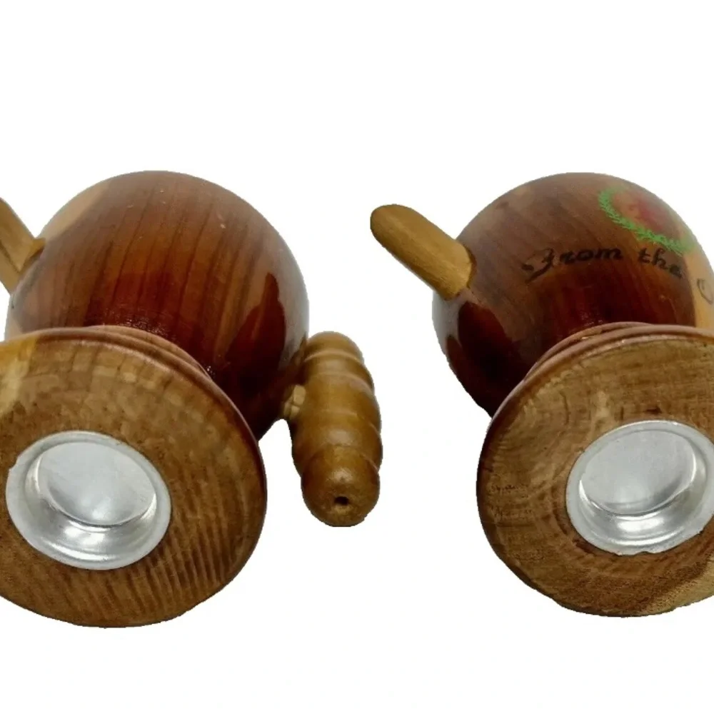 Wooden Teapot Salt & Pepper Shakers Ozark Mountains The Ozarks Vtg Collectible